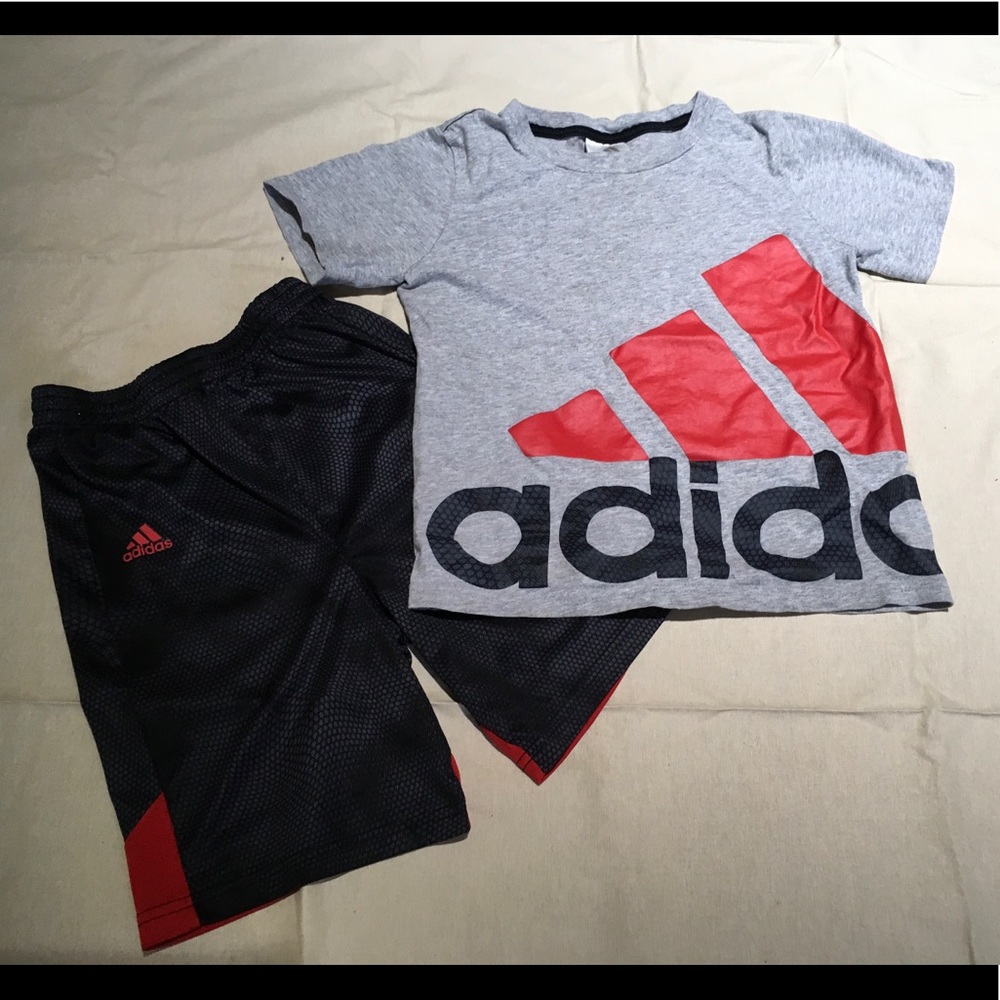 Adidas T Shirt and Basketball shorts outfit